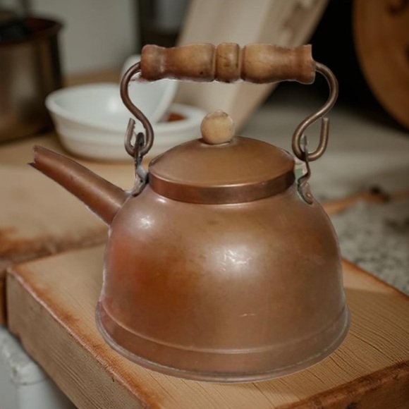 Copper Teapot With wood handle Stamped made in England Vintage - Picture 12 of 12